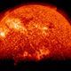 Illustration for article titled Why Does the Sun Look So Weird and Beautiful In this Photo?